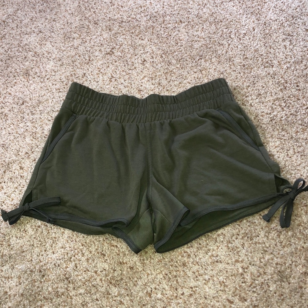 Zelos lounge shorts